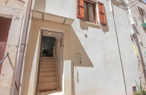 Conversano House | Alba Domus