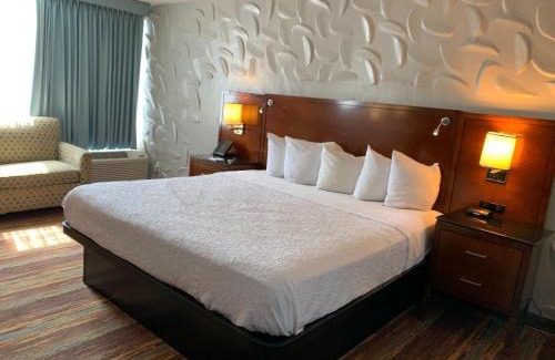 Newtonville Hotel | Albany Airport Inn