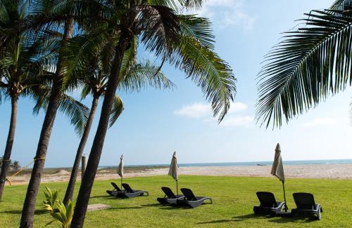 Acapulco Apartment | Alberca, Playa Cercana & Club de Playa opcional -Departamento E13D302