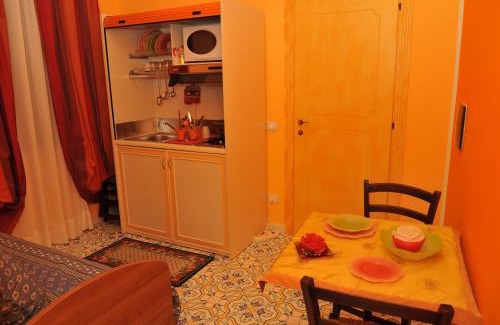 Paola Apartment | Albergo Roses