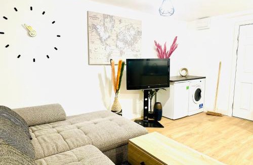 Rusholme Apartment | Albert Inn