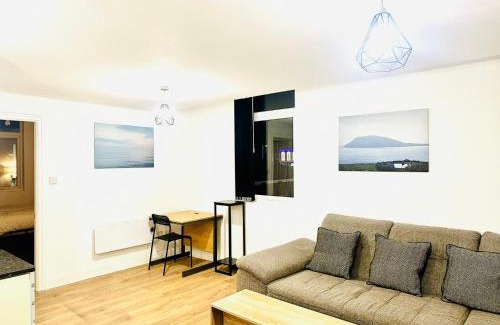 Rusholme Apartment | Albert Inn