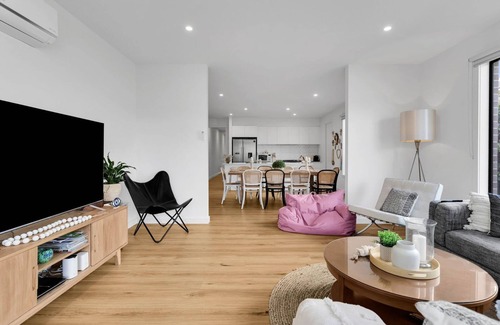 Capel Sound House | Albert Samian Retreat by Ready Set Stay- Capel Sound