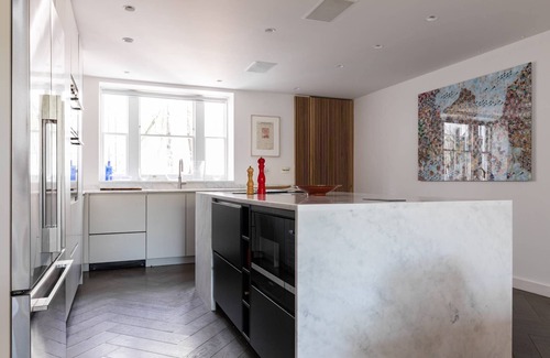 Camden Town with Primrose Hill Apartment | Albert Street V by onefinestay
