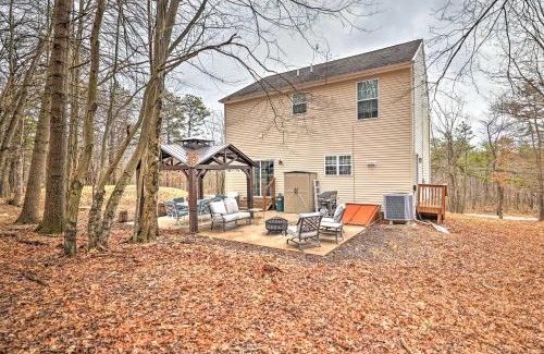 Albrightsville House | Albrightsville Home with Home Theater and Game Room!
