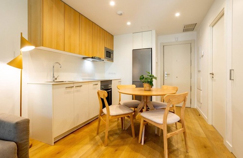 Ciudad Lineal Apartment | Alcala IV apartament in Madrid