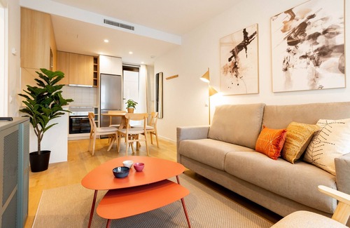 Ciudad Lineal Apartment | Alcala Terrace III apartament in Madrid