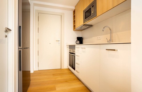Ciudad Lineal Apartment | Alcala Terrace XIII apartament in Madrid