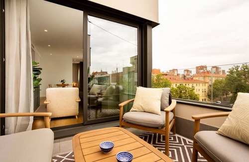 Ciudad Lineal Apartment | Alcala Terrace XIII apartament in Madrid