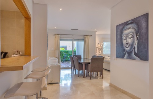 New Golden Mile Apartment | Alcazaba Beach holiday Apartment in Costa del Sol.