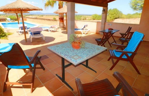 Campos Villa | Alcoraia 408 traditional finca with private pool, terrace, barbecue and air conditioning