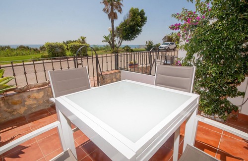 Puerto de la Duquesa Ski Chalet | Aldea Beach Townhouse 153