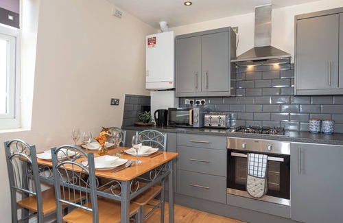 Tower Hill Apartment | Aldgate 3Bed Flat w/FREE WiFi - Shoreditch, Spitafields, Brick Lane, Tower Hill