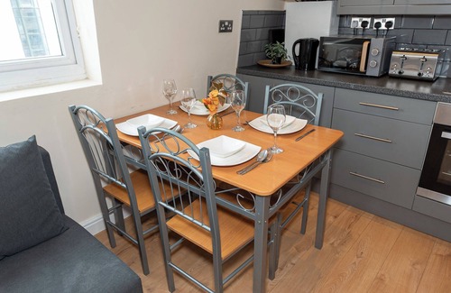Tower Hill Apartment | Aldgate 3Bed Flat w/FREE WiFi - Shoreditch, Spitafields, Brick Lane, Tower Hill