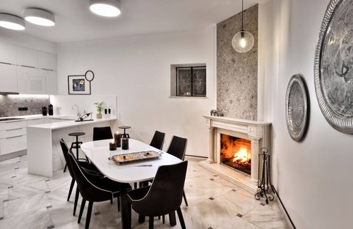 Plaka House | Aldis Villa in Plaka