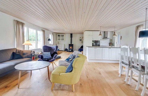 Henne House | "Aleko" - 2.5km from the sea by Interhome