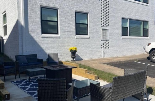 Taylor Run Condo | Alexandria Inviting 3BR Condo: Perfect for Family Living