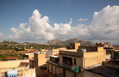 Casteldaccia Apartment | alfaapartment & beautiful 20-metre terrace