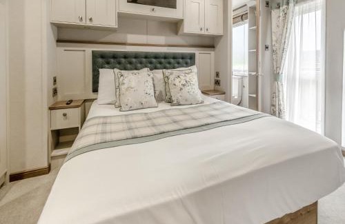 Sewerby House | Alfie - Uk48109