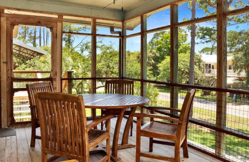 Indian Pass House | Alfies Place by Pristine Properties Vacation Rentals