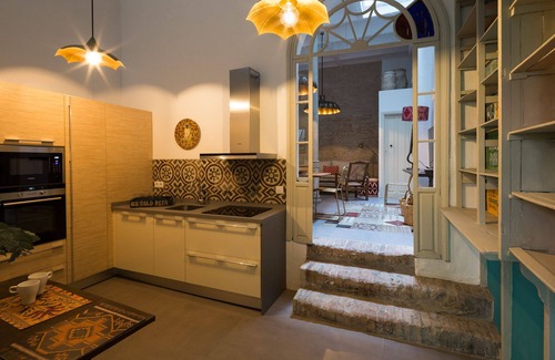 San Vicente House | Alfonso XII. 5 bedrooms, 3 bathrooms, private terrace