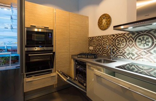 San Vicente House | Alfonso XII. 5 bedrooms, 3 bathrooms, private terrace