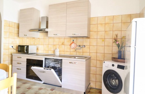 La Pietraia Apartment | Alghero- Lungomare Via Lido Cozy Flat W/Parking!