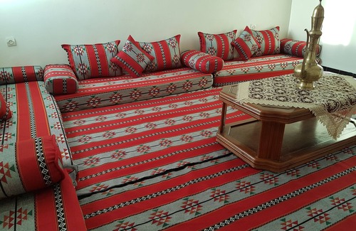 Tipasa Apartment | ALGIERS Tipaza Bouharoun: Charming and apt F3 in a villa level with courtyard in a quiet residential subdivision very close to the beach and the fishing port