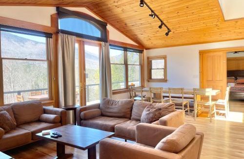 Wilmington House | Algonquin Mountain Chalet