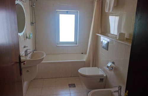 Ramallah Hotel | Alhambra Palace Hotel Suites & Resort