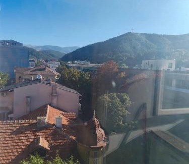 Varosha Apartment | AlHana Panoramic Studio - Top Center, Blagoevgrad