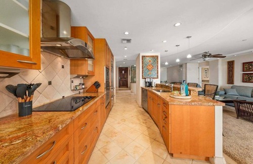 Kaanapali Condo | ALII 4104 BeachFront 2Bedroom wBreathtaking Ocean Views