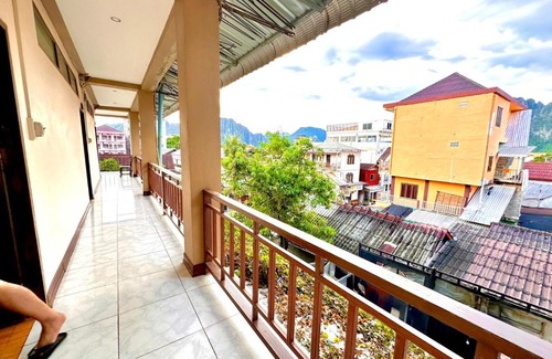 Vang Vieng Hotel | Alisona Guesthouse