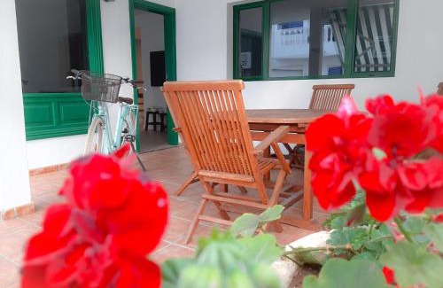 Playa Honda House | ALIZUTH HOME