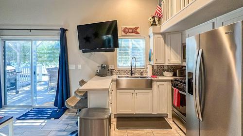 Parker Dam House | All-American Escape Riverfront