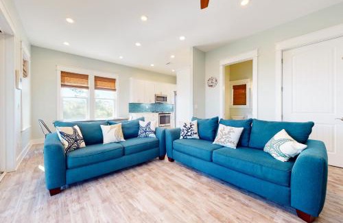 Indian Pass House | All Decked Out
