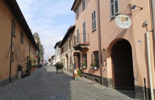 Cherasco House | All'Imperatore