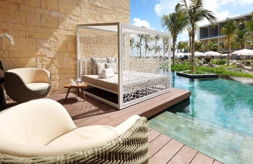 Playa Mujeres Resort | All Inclusive One Bedroom Suite with Resort Amenities