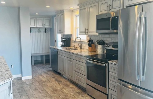 Plymouth House | All New Beautiful Priscilla Beach House Ocean View