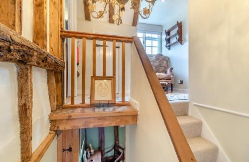 Ashdon House | All Saints Cottage