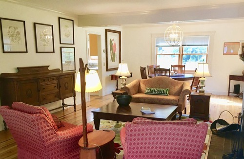 Post Mills House | All-Season Lake Fairlee Cottage Retreat, Private Dock & Spacious Lawn