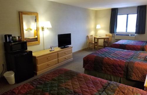 Kalkaska Hotel | All Seasons Resort
