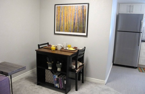 North Park Hill Apartment | ALL the amenities! Park Hill Garden Level Guest Apartment.