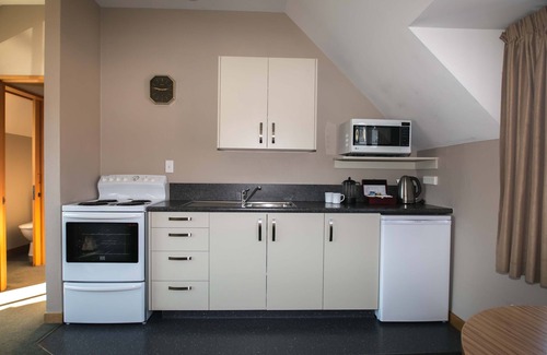 North Dunedin Hotel | Allan Court Motel