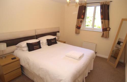 Leith Apartment | Allanfield Apartment