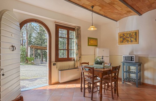 San Gimignano Apartment | Alle Vacche by Interhome