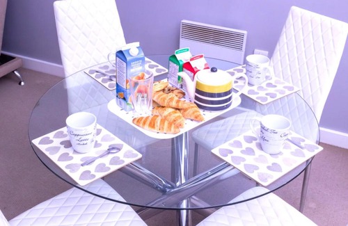 Coventry City Centre Apartment | Allen Luxury Apartment