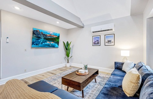 Downtown Buffalo Apartment | Allentown Brand New