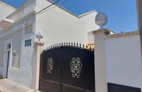 Matino House | Alli Rotti Guest House