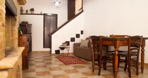 Bagnoregio House | Alloggio Turistico Caria Mariano
